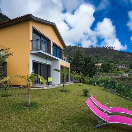 Casa Do Louro * Arco da Calheta (Madeira)