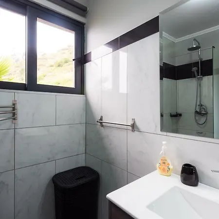 Casa Do Louro * Arco da Calheta (Madeira)