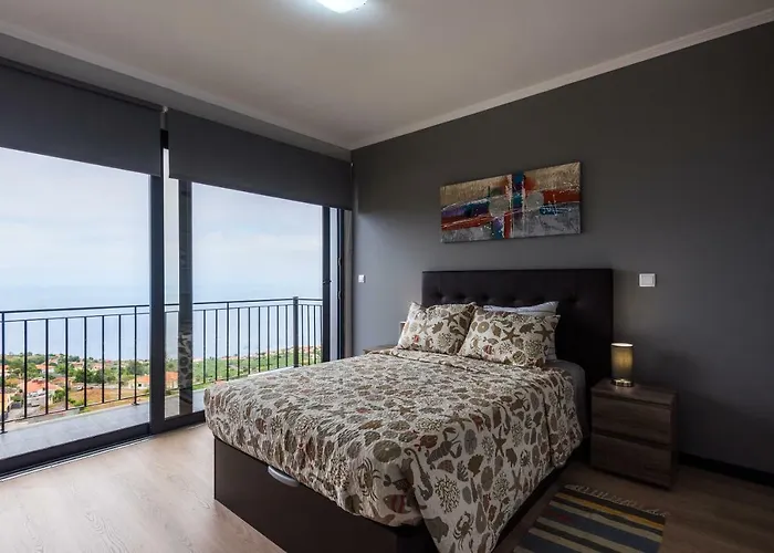 Casa Do Louro * Arco da Calheta (Madeira)